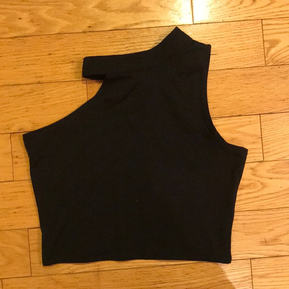 Nicki Minaj Black Crop Top